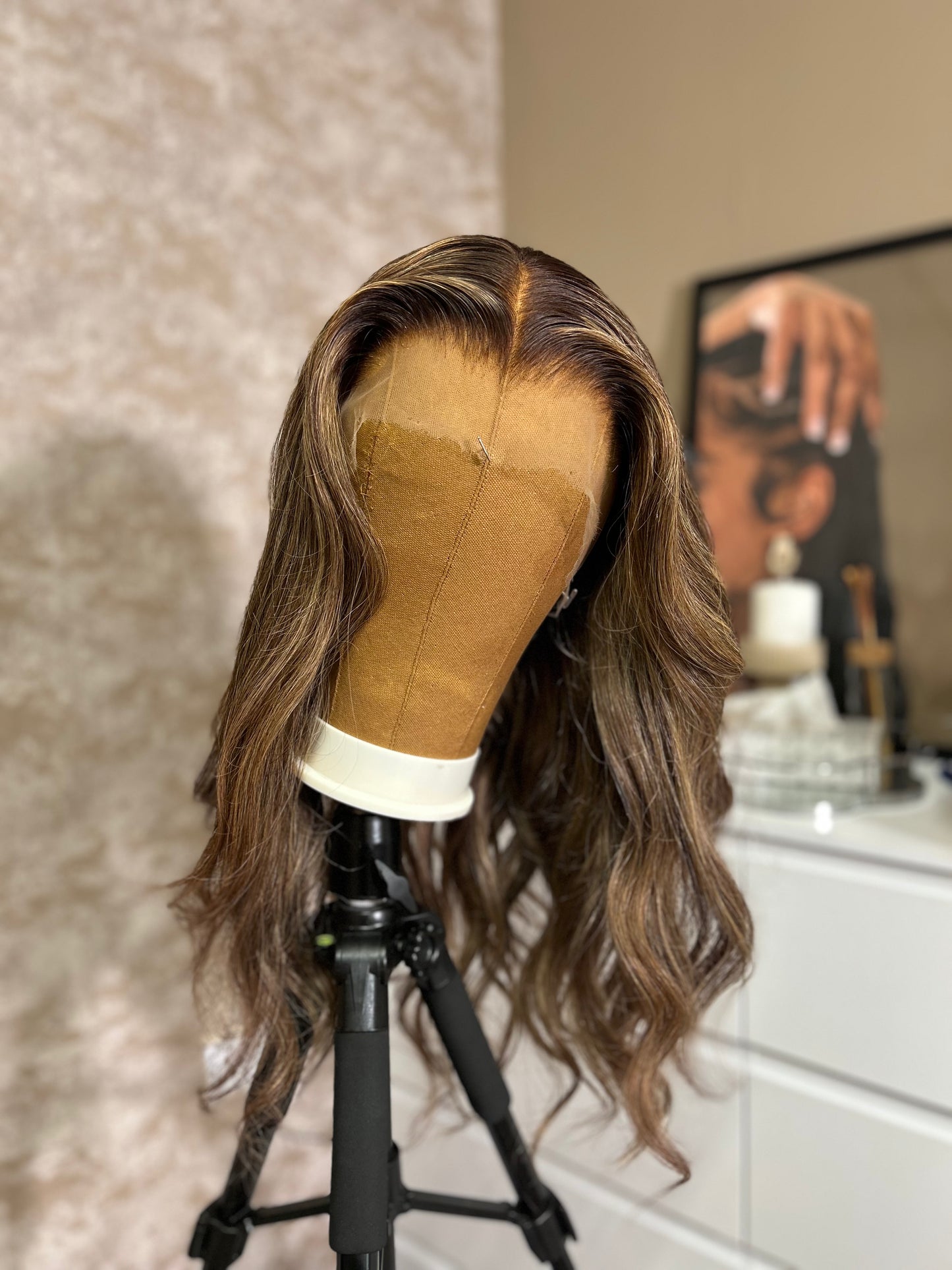 V HIGHLIGHTS